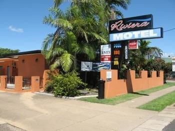 Riviera 3*